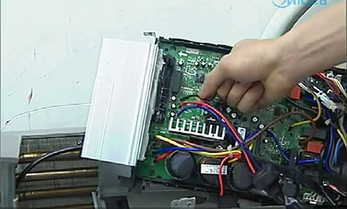 张家口市美的空调电话是多少